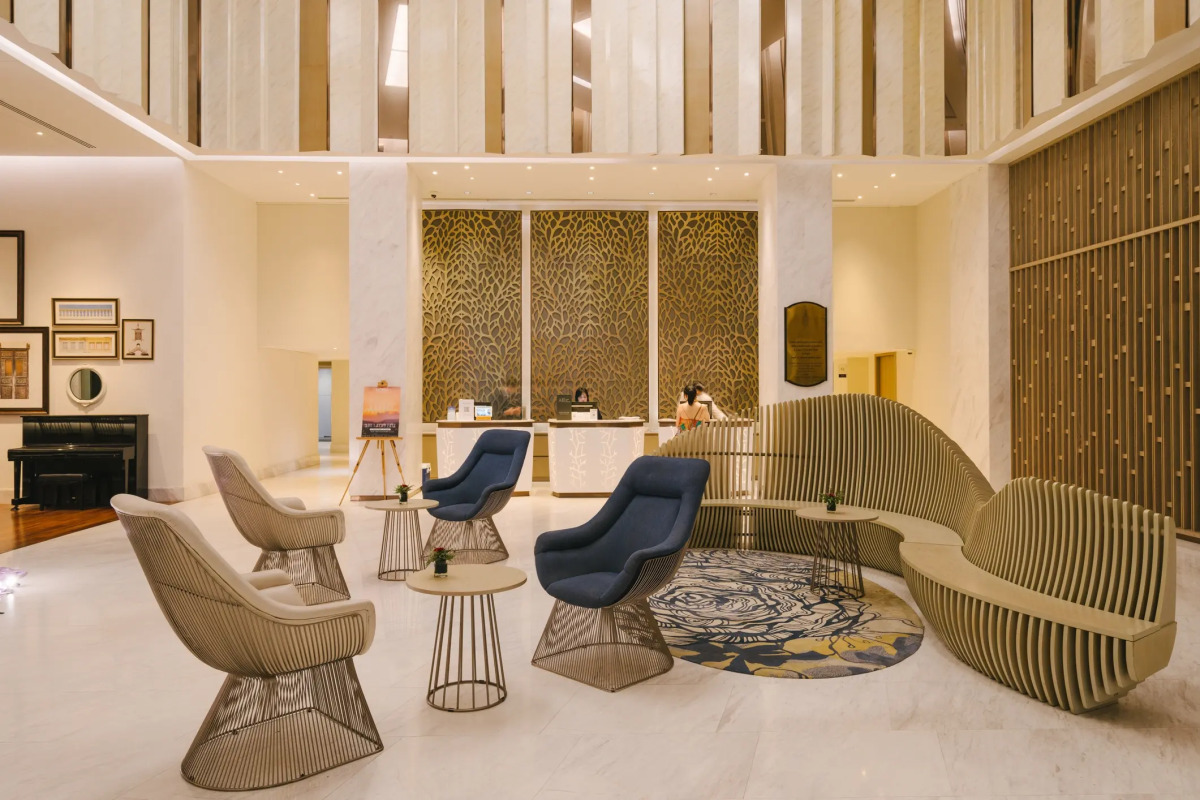 Novotel Phuket City Phokeethra Hotel