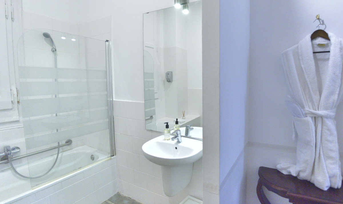 Mihlton Barcelona Boutique B&B