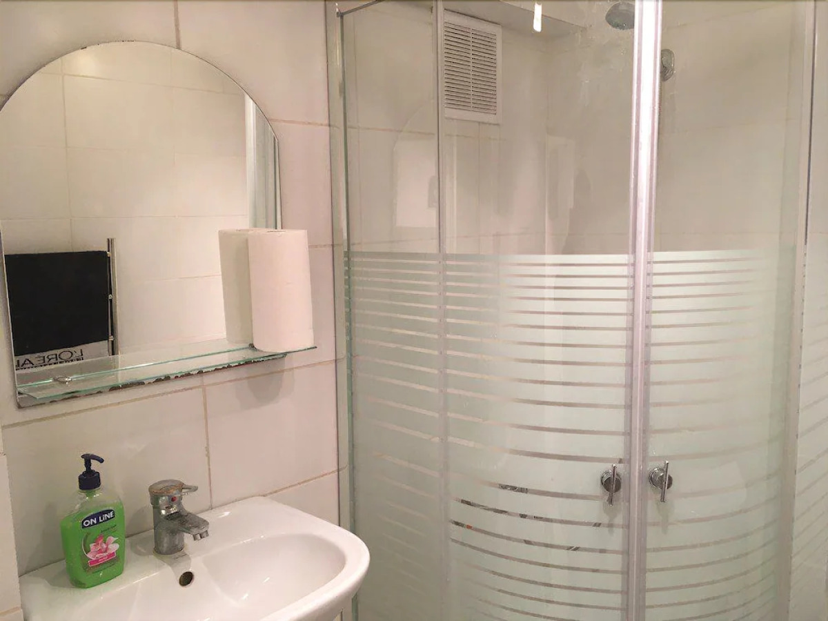 Oh, my Kant на Калинина 17