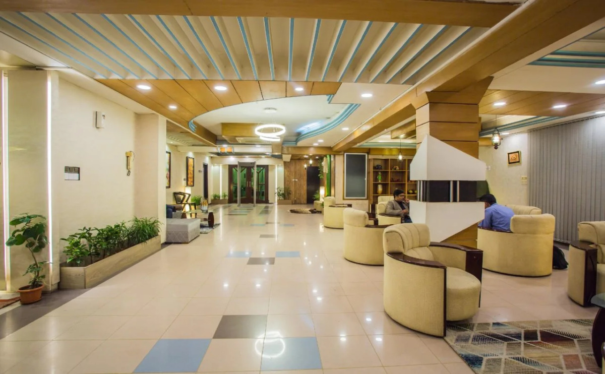 Hotel Tropical Daisy