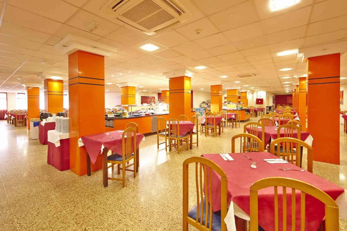 MLL Caribbean Bay Hotel