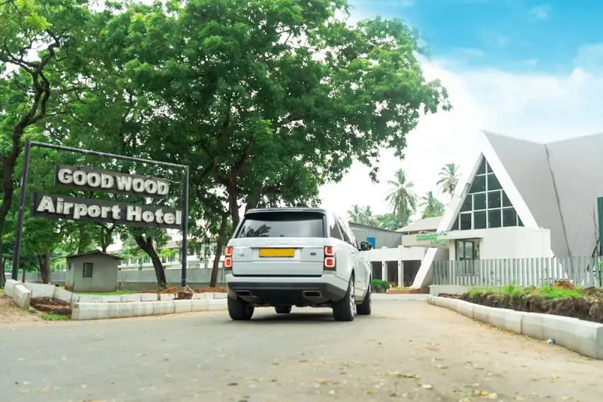 Good Wood Airport Hotel