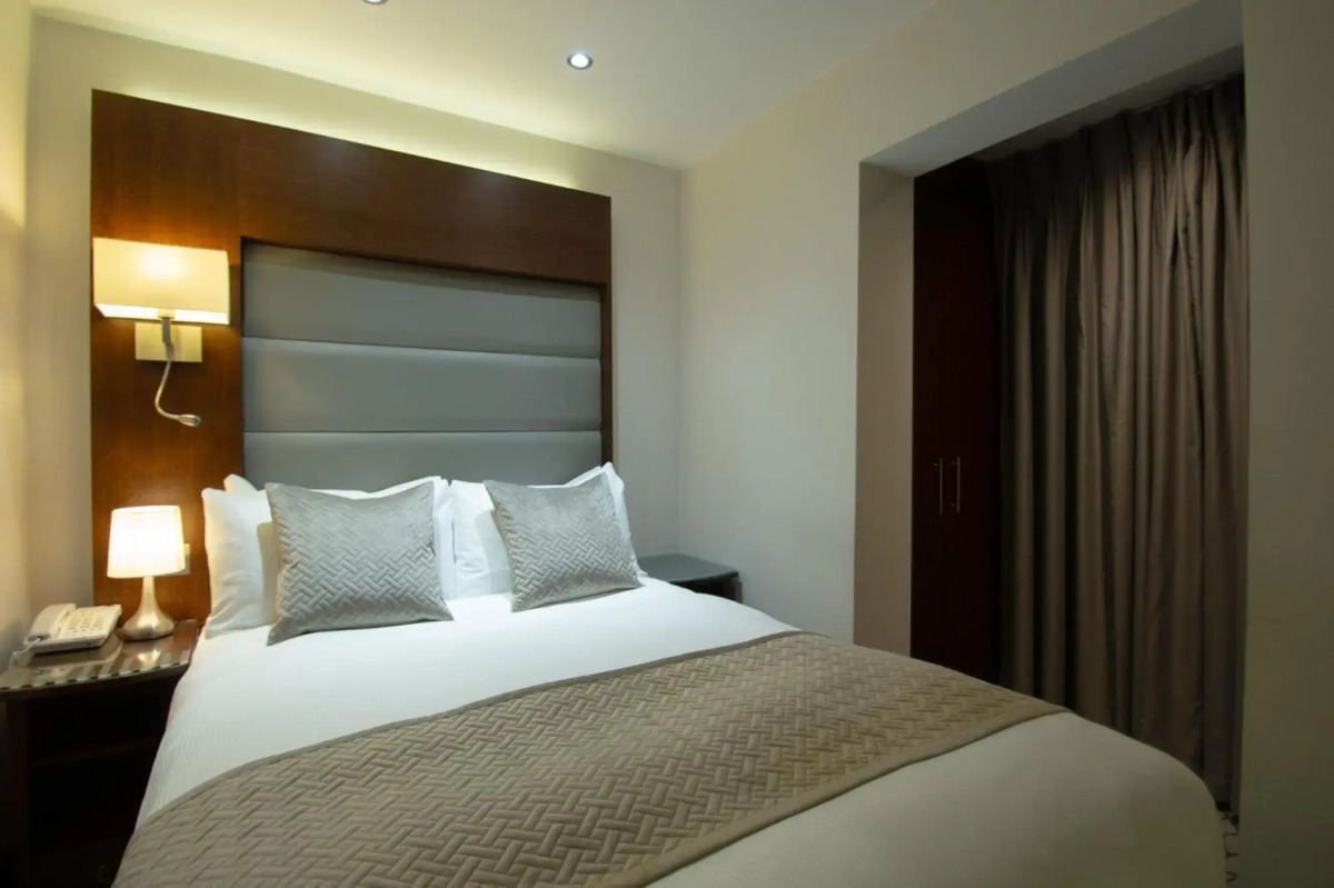 Hyde Park International