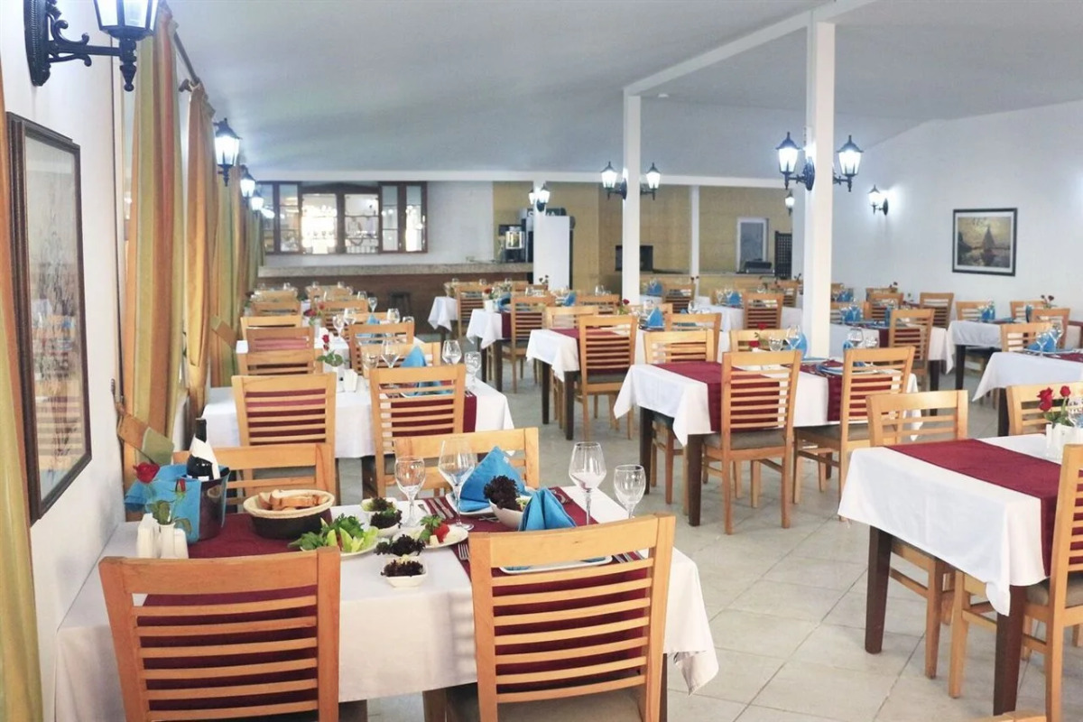 Отель Xeno Eftalia Resort 