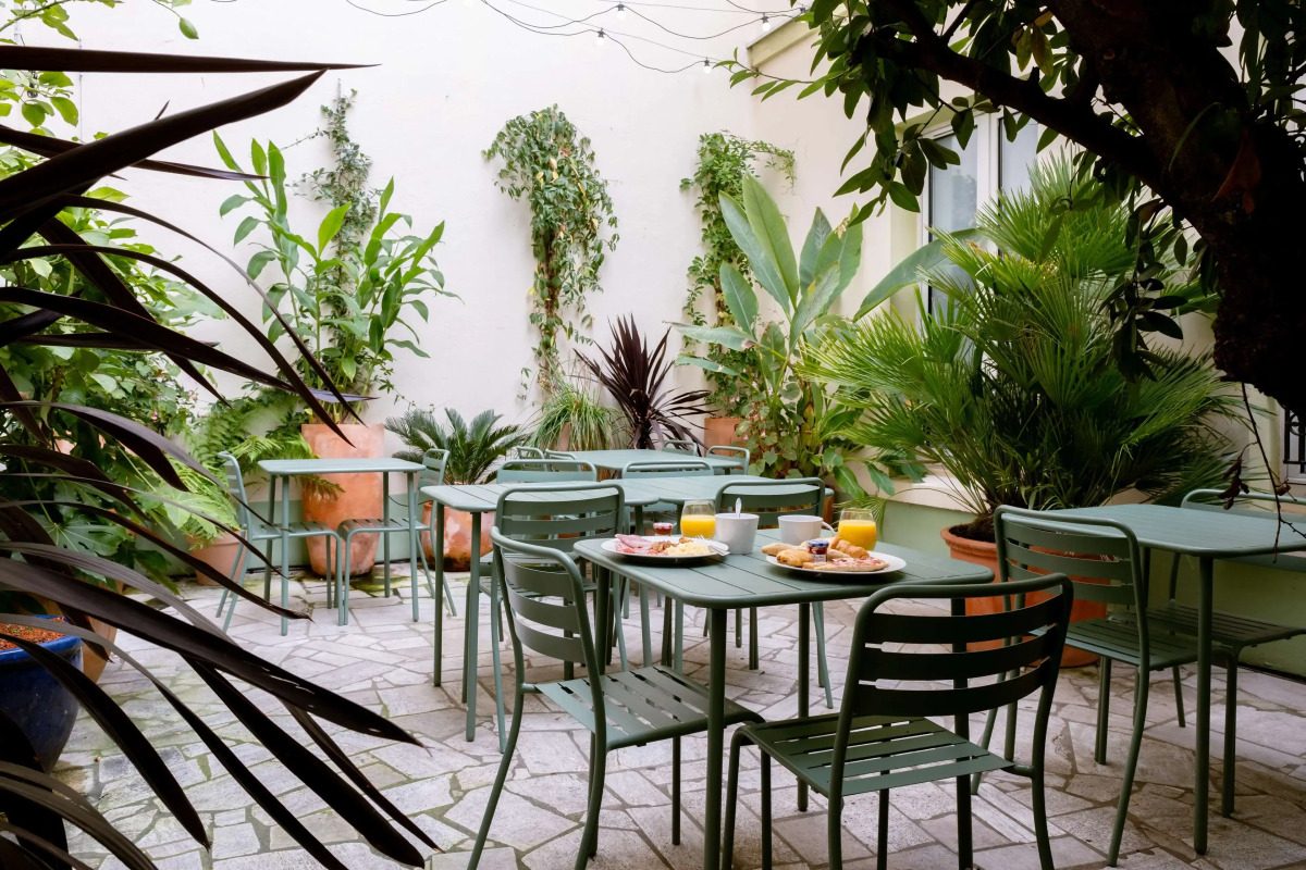 Kyriad Paris 10 - Canal Saint Martin - République