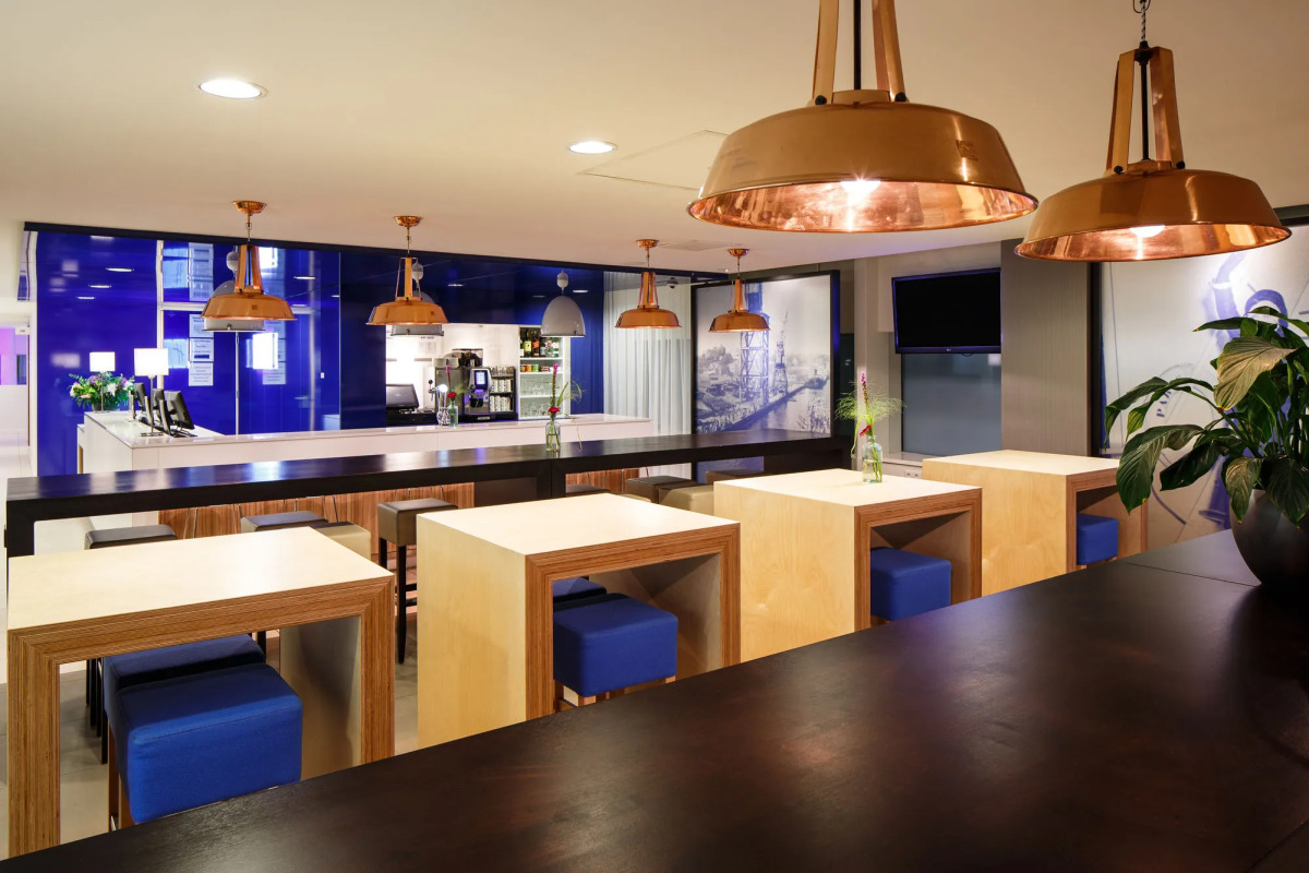 Holiday Inn Express Rotterdam - Central Station by IHG