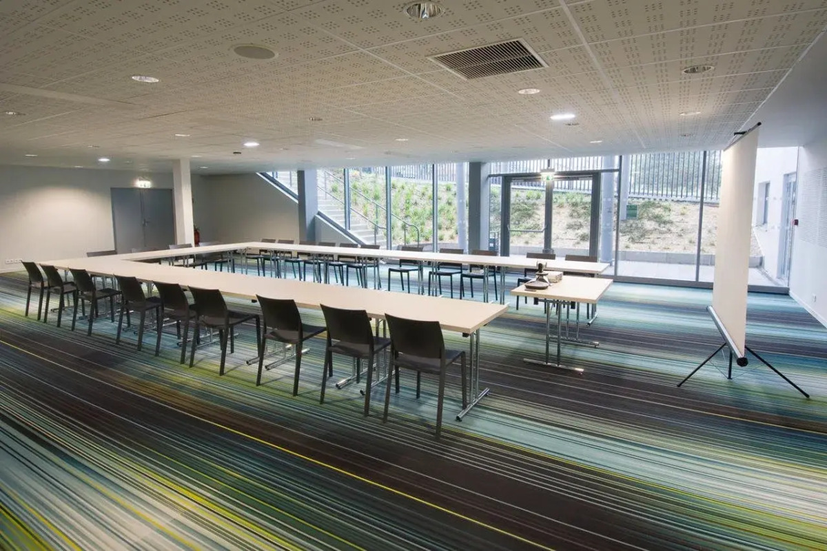 Отель Lodge In Paris 13 