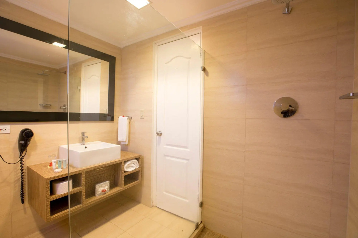 Playa Blanca Beach Resort - All Inclusive