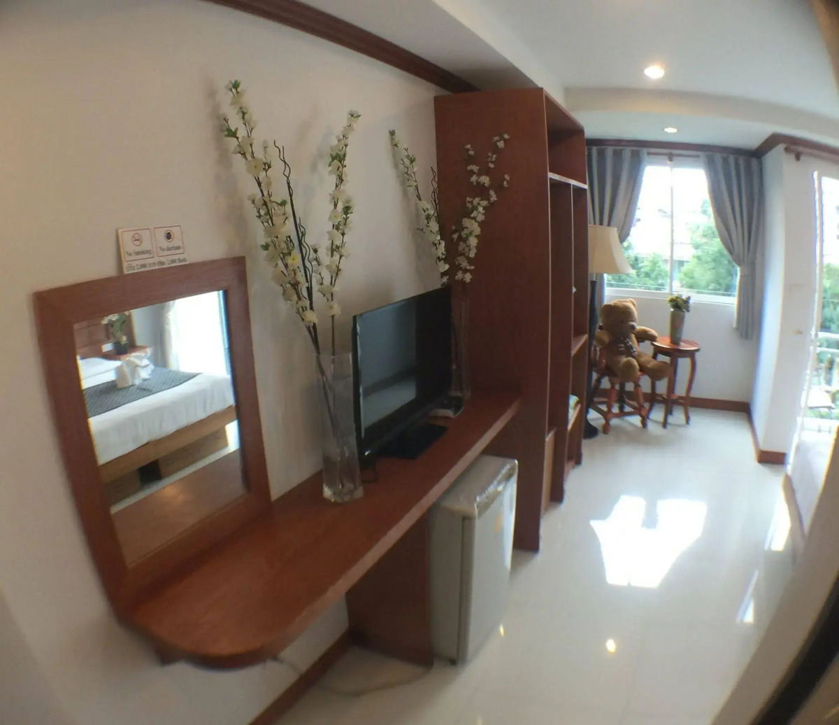 Thira Residence Patong
