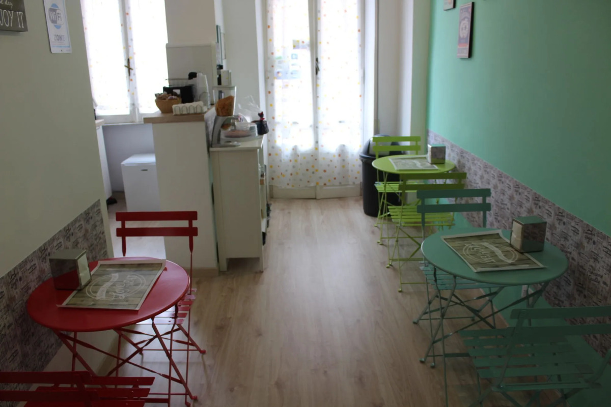 Damiani & Sister Guest House