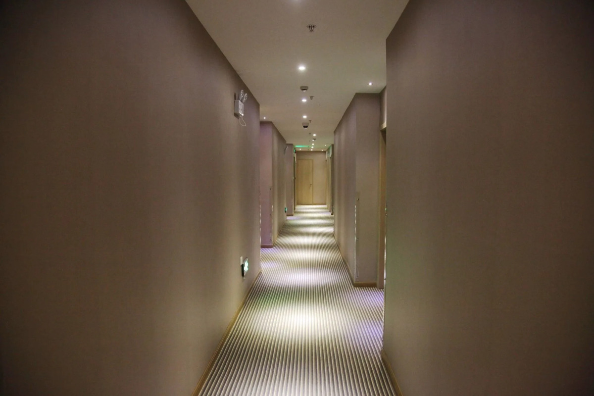 Fish Inn East Nanjing Road