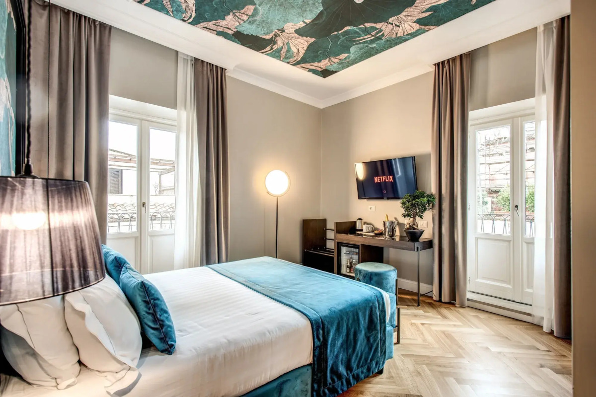 Отель 55 Fifty-Five