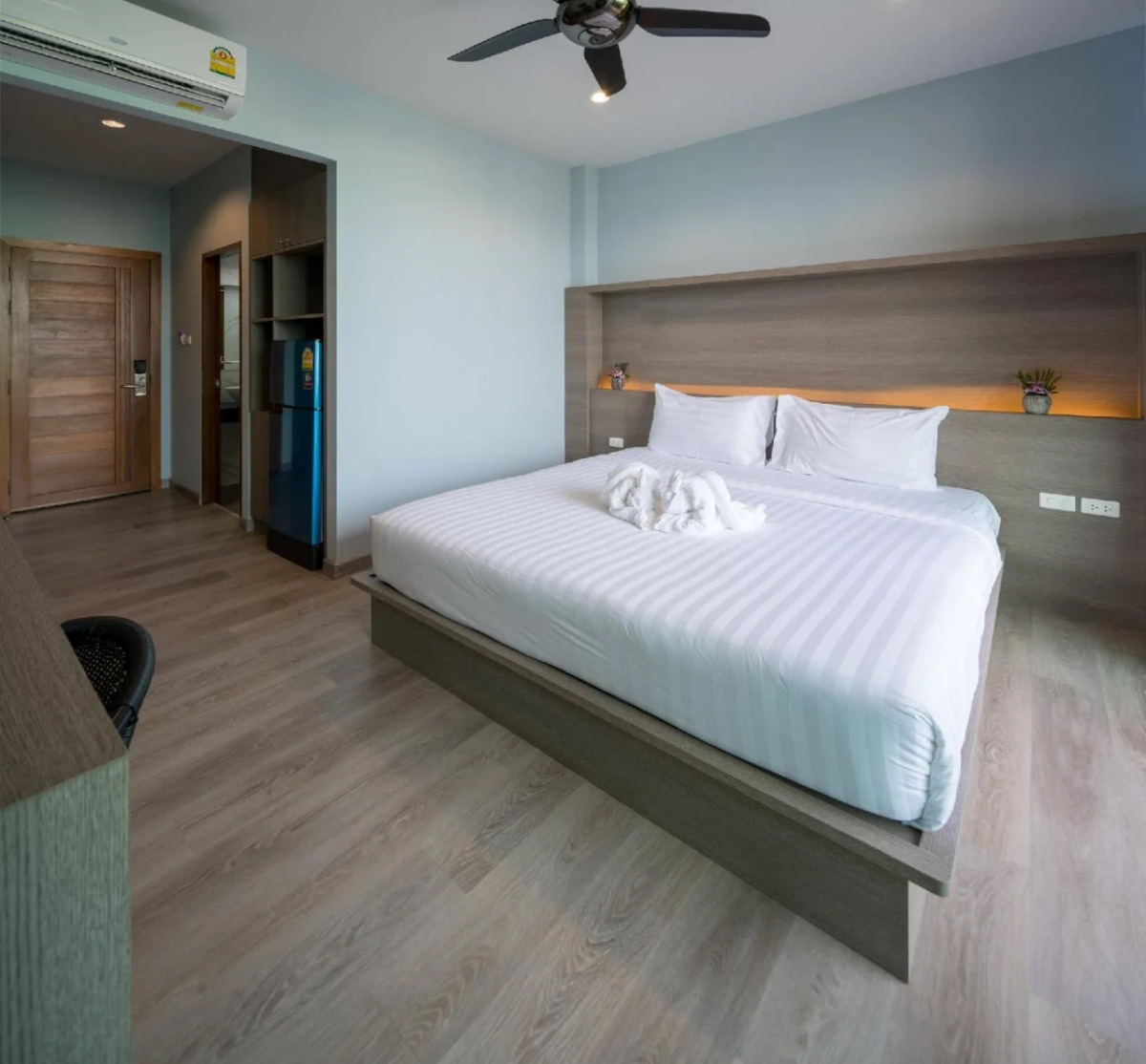 Peace Blue Naiharn Naturist Resort Phuket