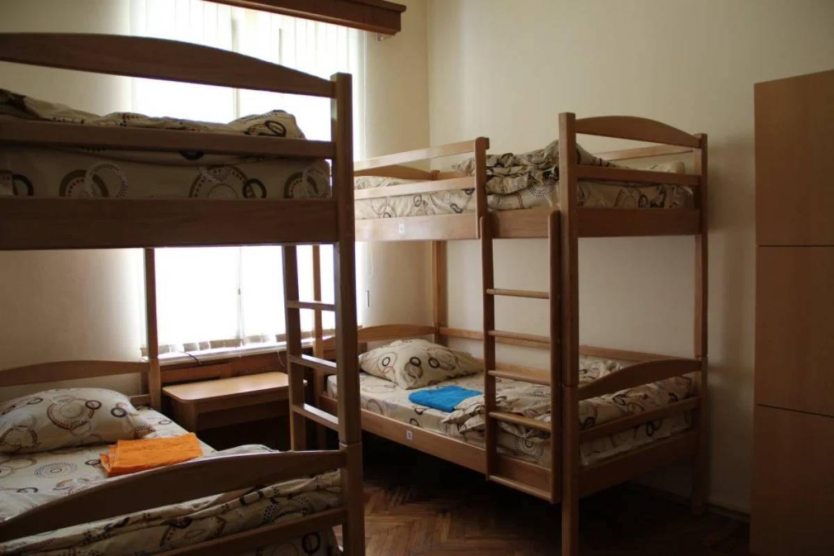 Cascade Hostel  Tours