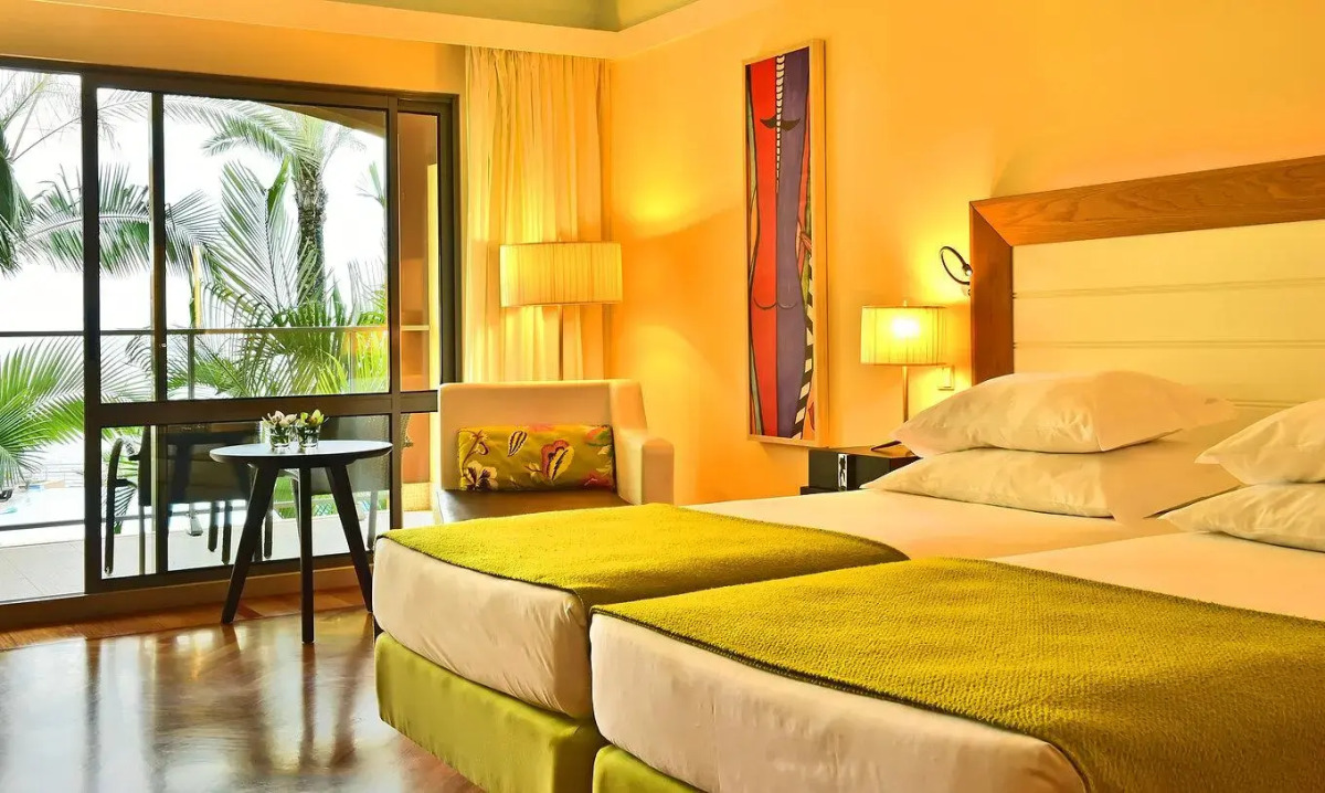 Pestana Promenade Ocean Resort Hotel