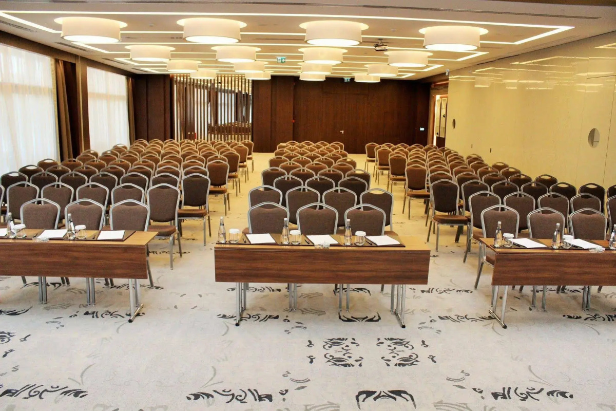 Burgu Arjaan by Rotana Hotel