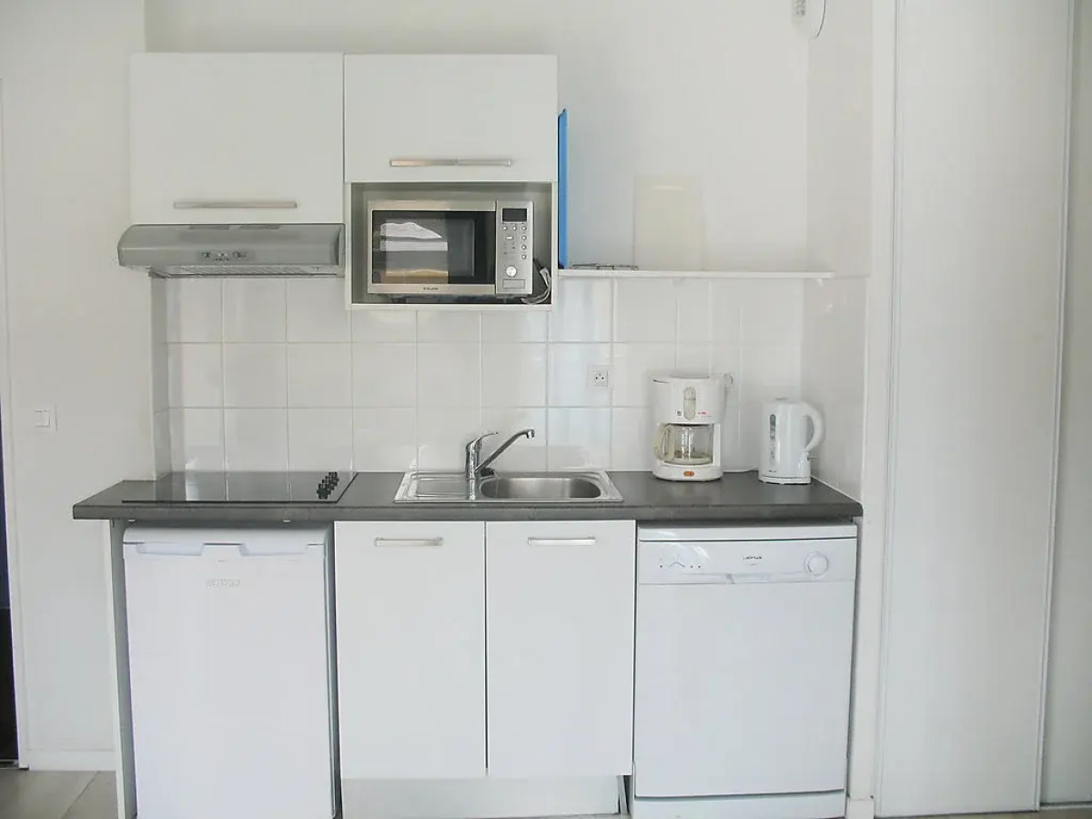 Adonis Grandcamp - Les Isles de Sola