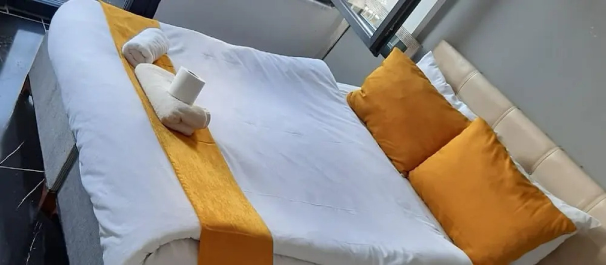 Happy Dreams Apart Hotel