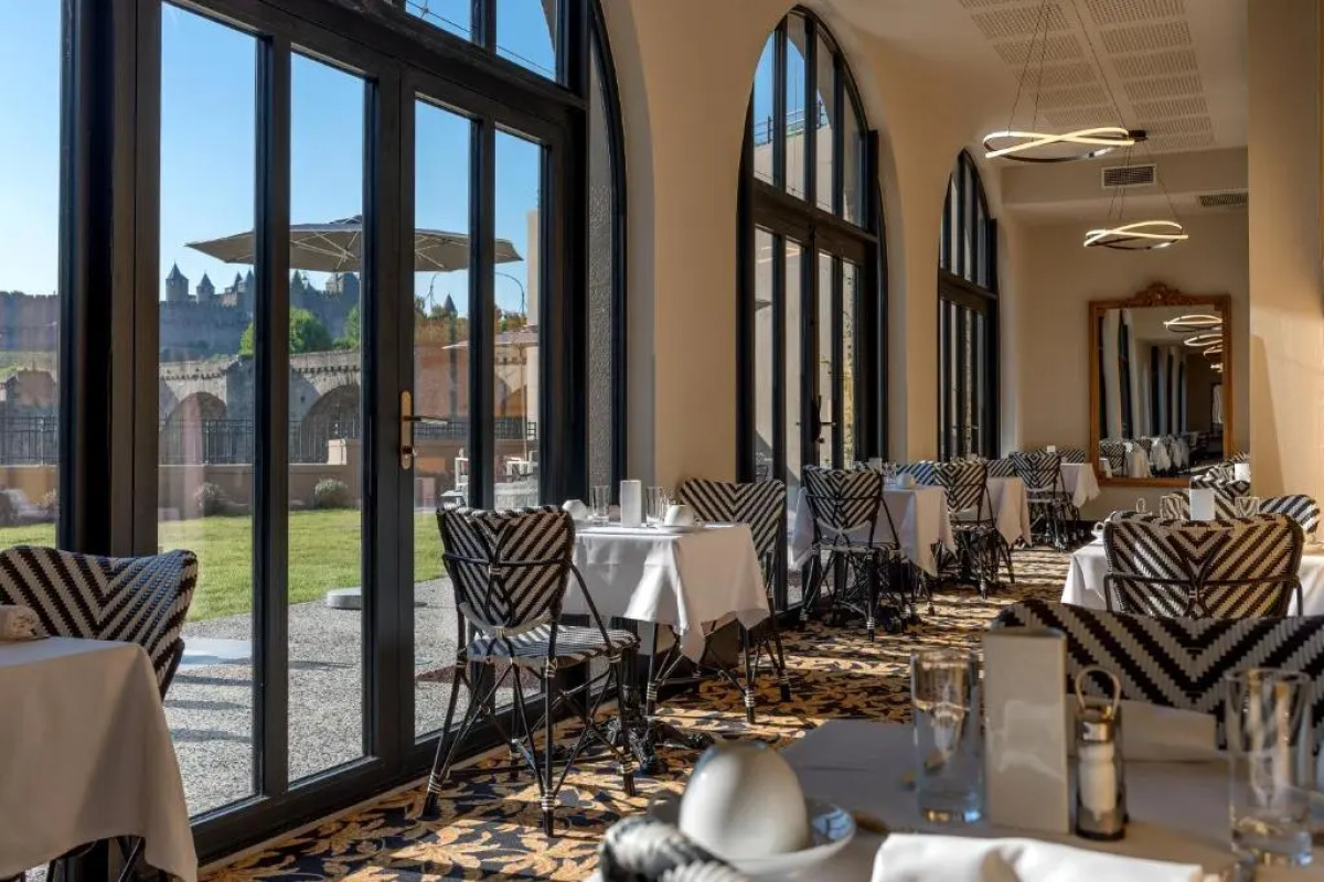 SOWELL COLLECTION Hôtel du Roi & SPA