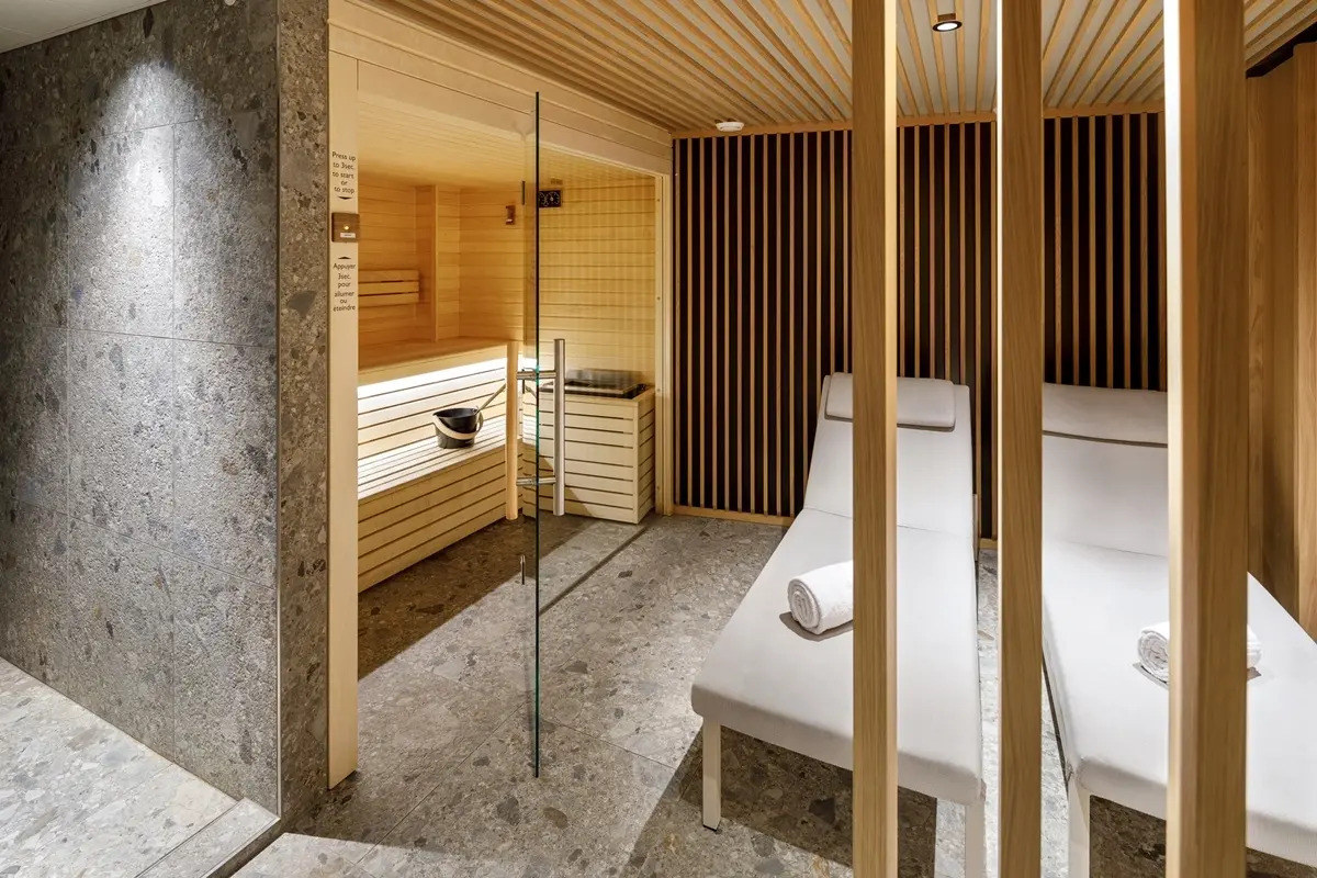 Alpha Palmiers by Fassbind