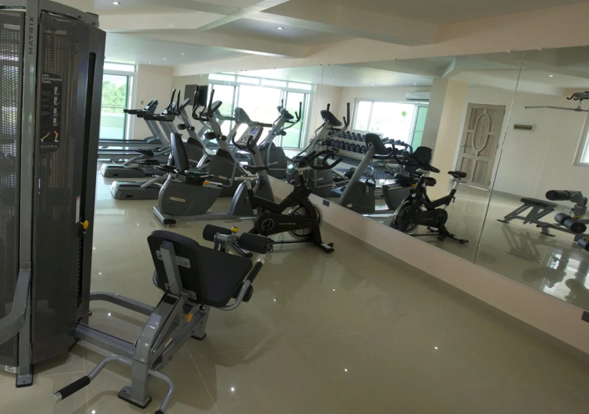 Lingganay Boracay Hotel Resort