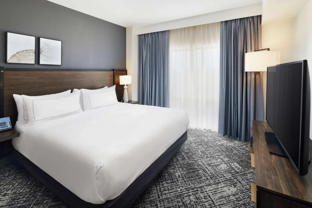 Hilton Charlotte Airport