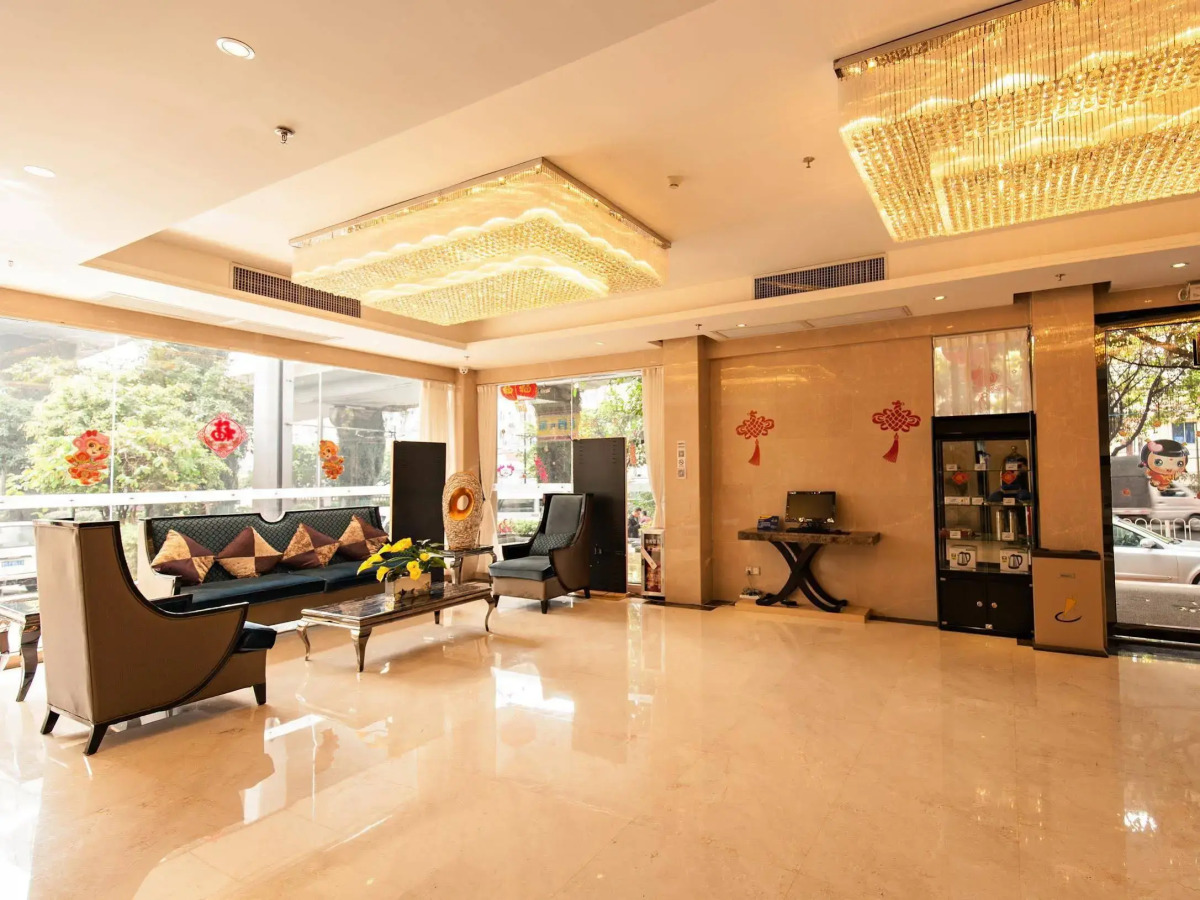 XingHe Hotel East Railway Branch