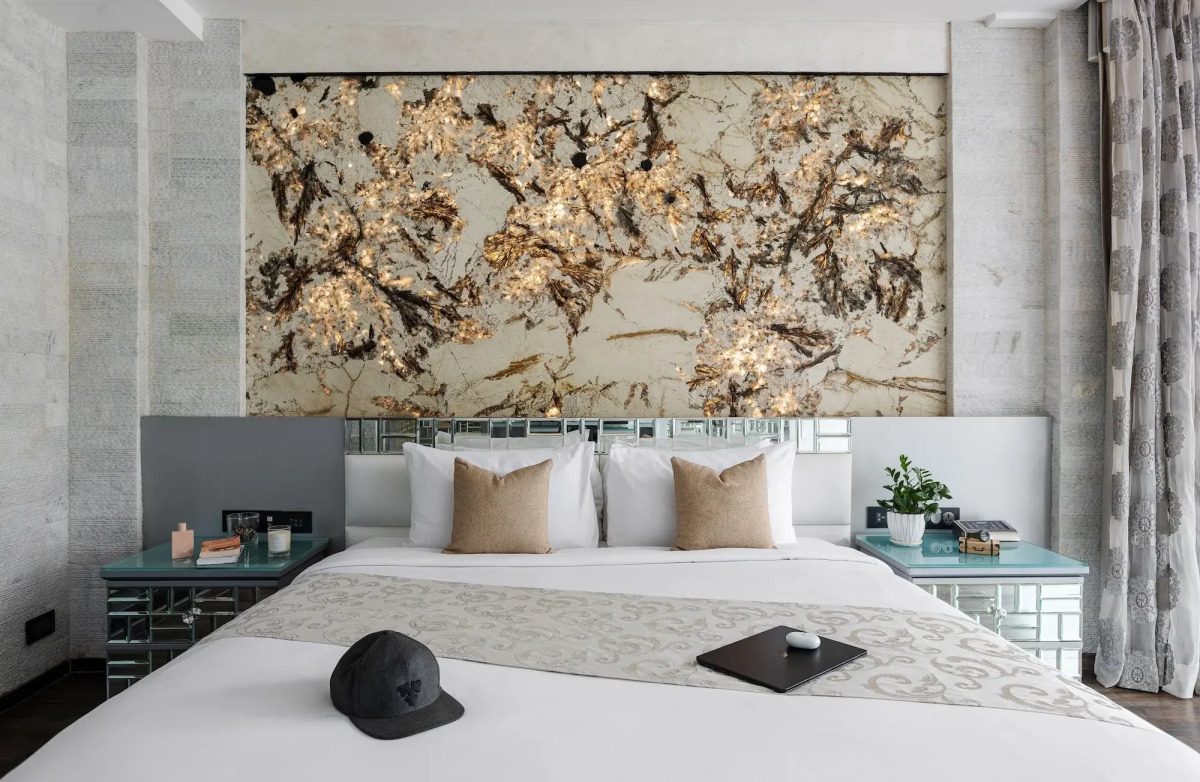 The Panoramic Getaway