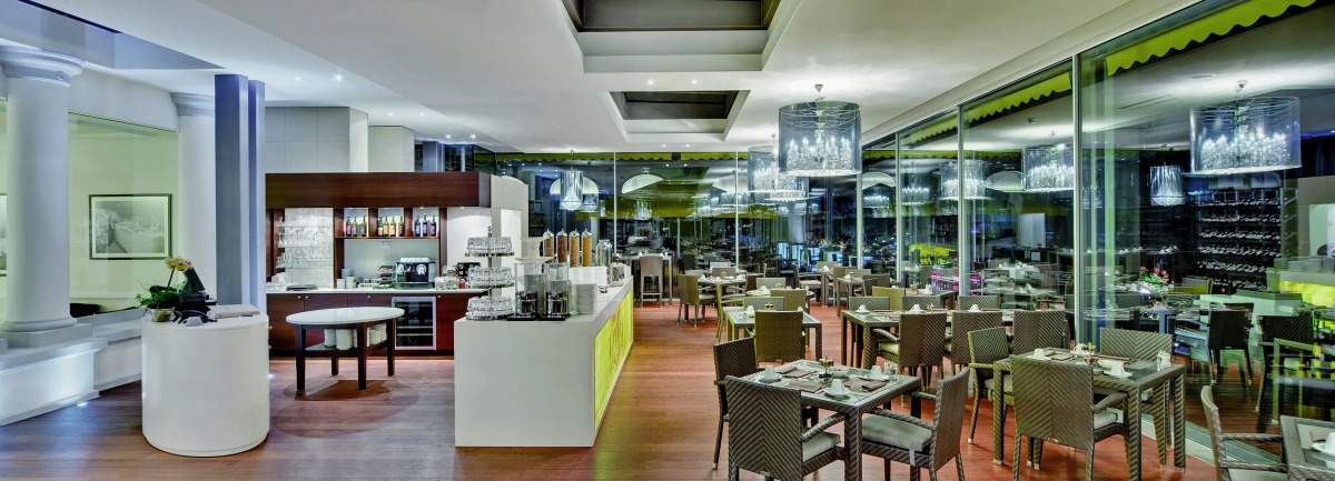 Grand Hotel Suisse Majestic, Autograph Collection