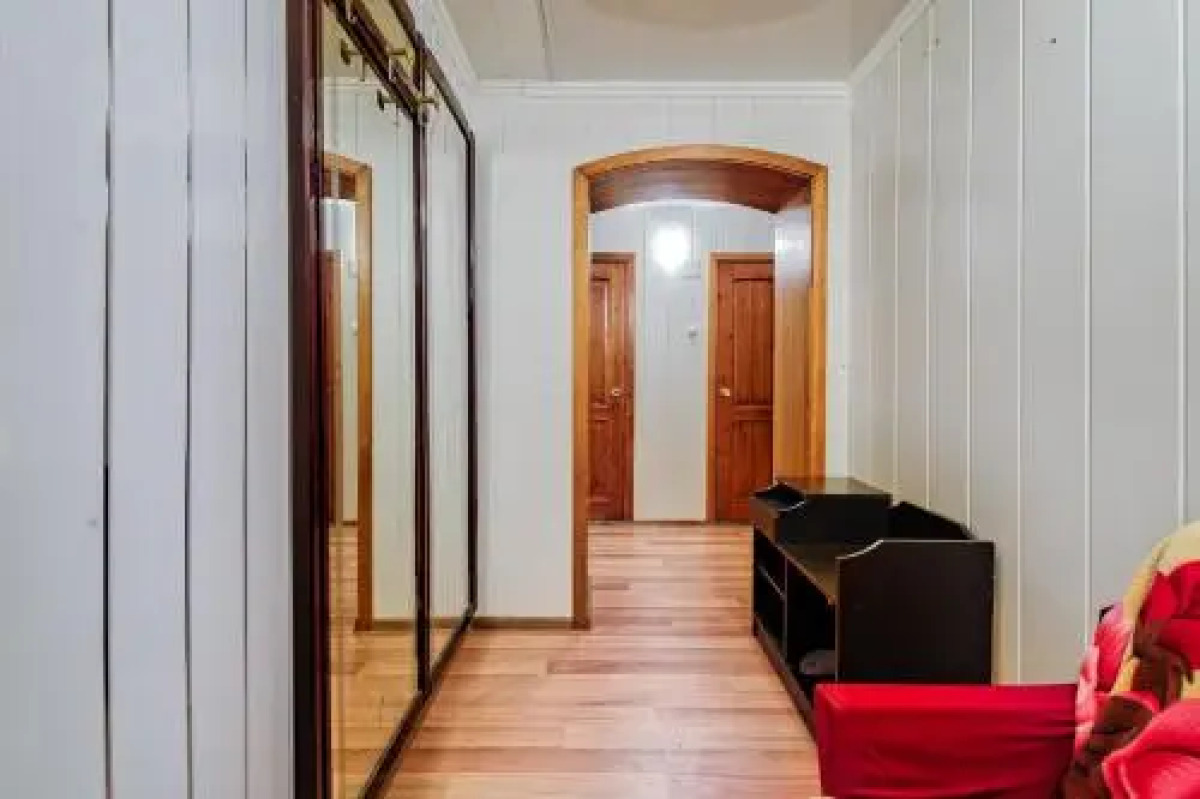 Апартаменты на Комендантском 25