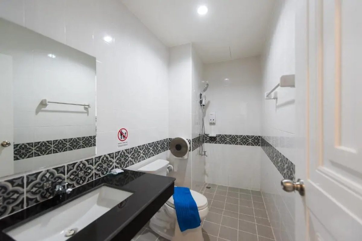 Vacation Time House by ZUZU