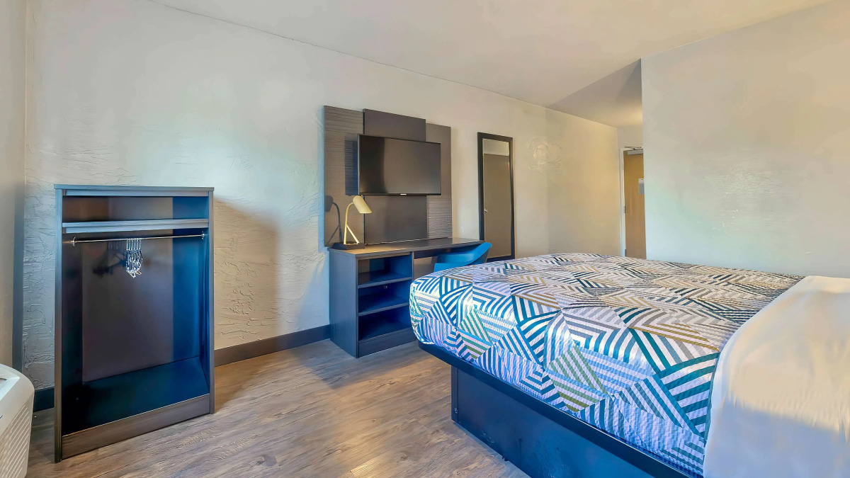 Motel 6 Milwaukee, WI - Glendale