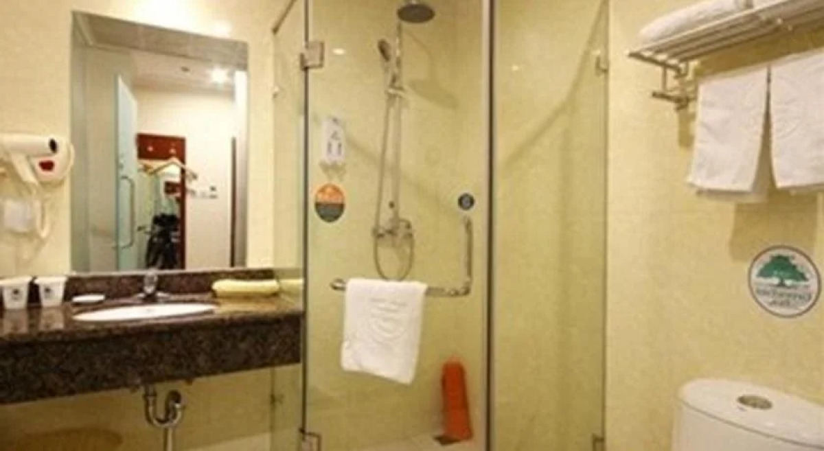 GreenTree Inn Hangzhou East Train Station