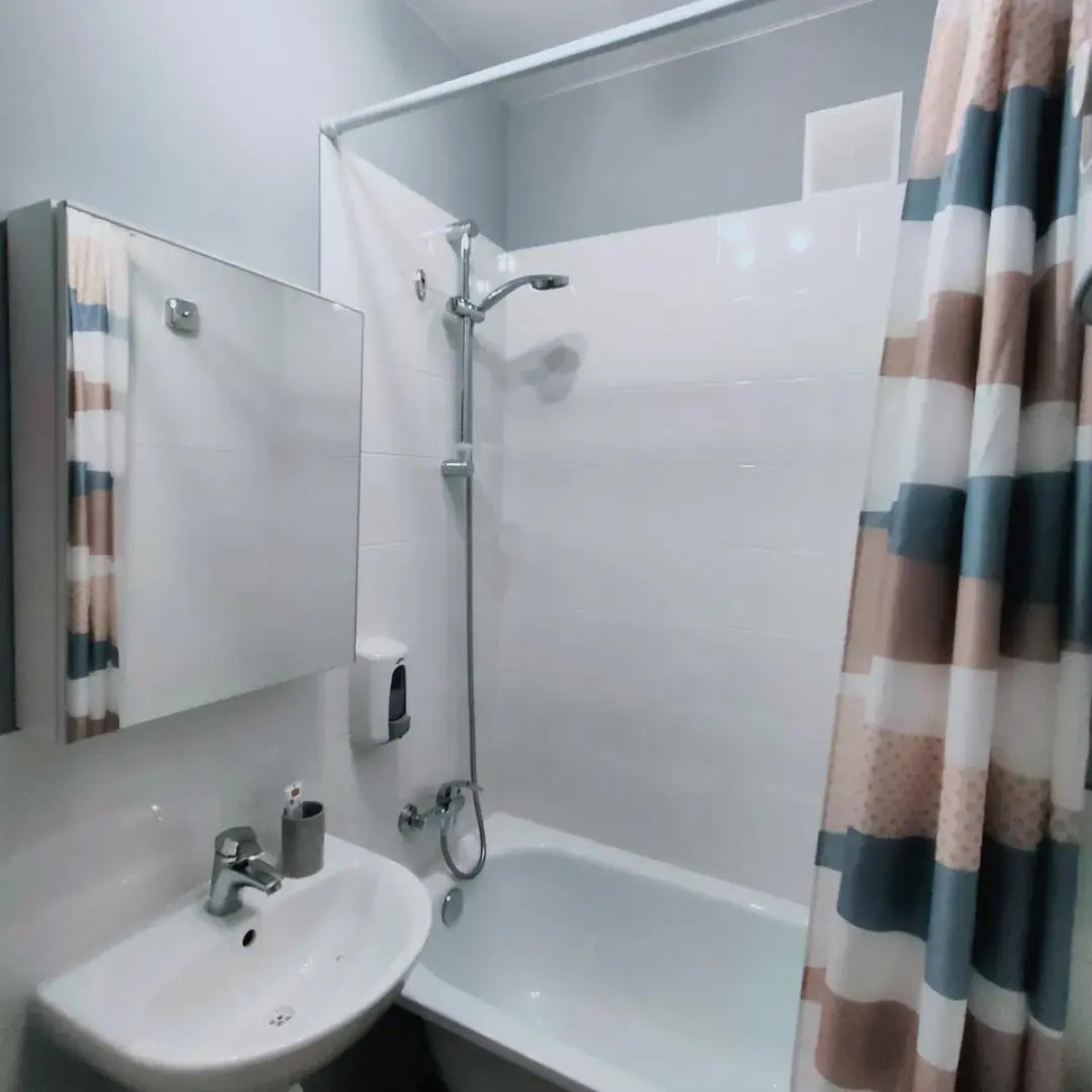 Апартаменты на улице Анохина 18