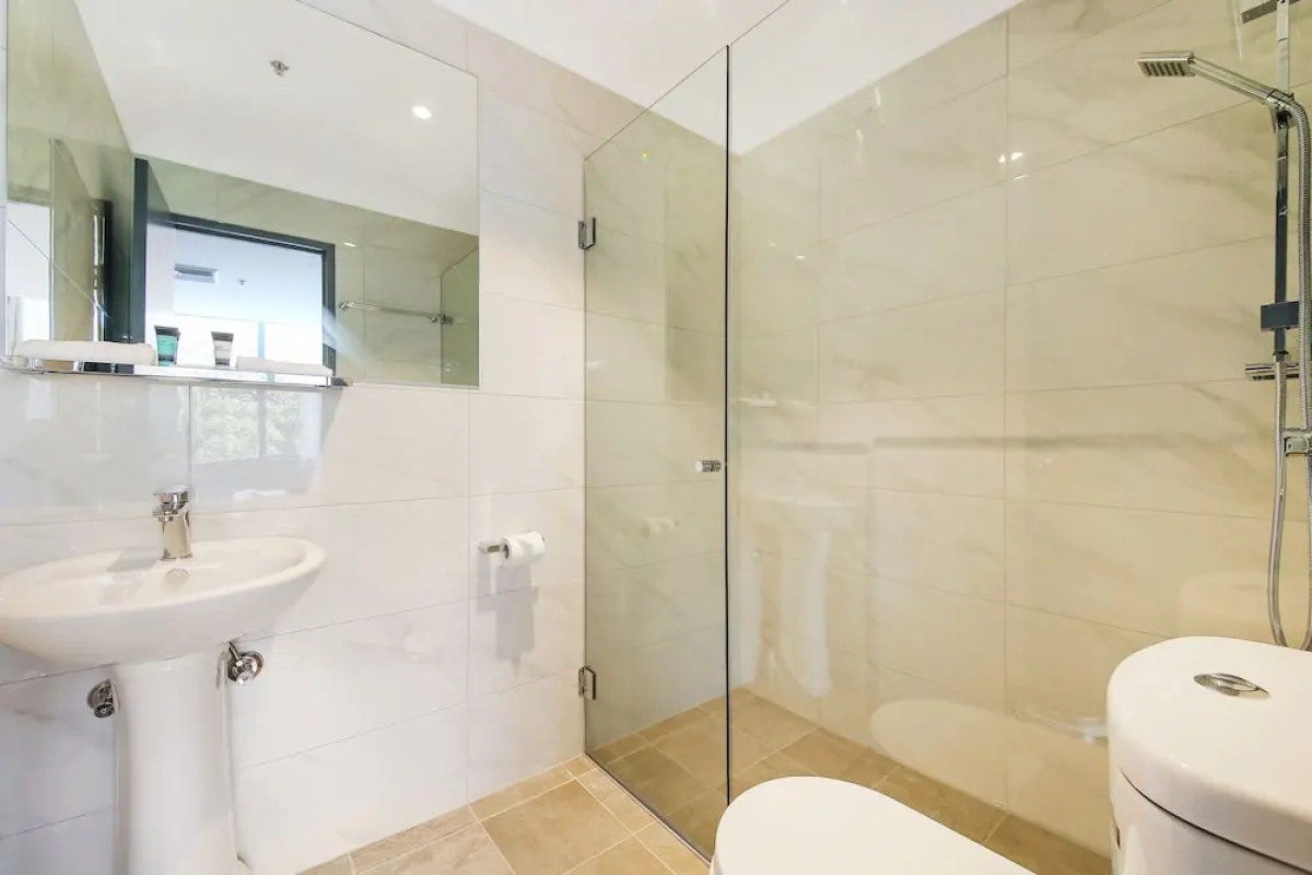 BreakFree on Broadway Sydney