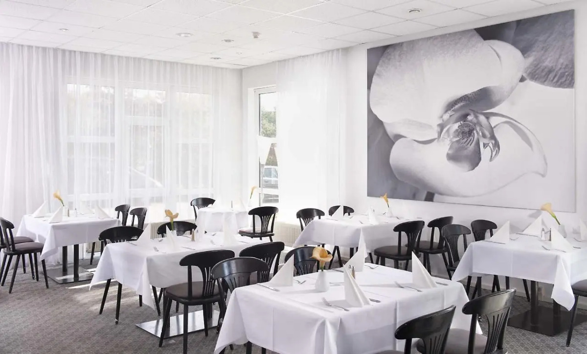 Отель Good Morning + Bad Oldesloe