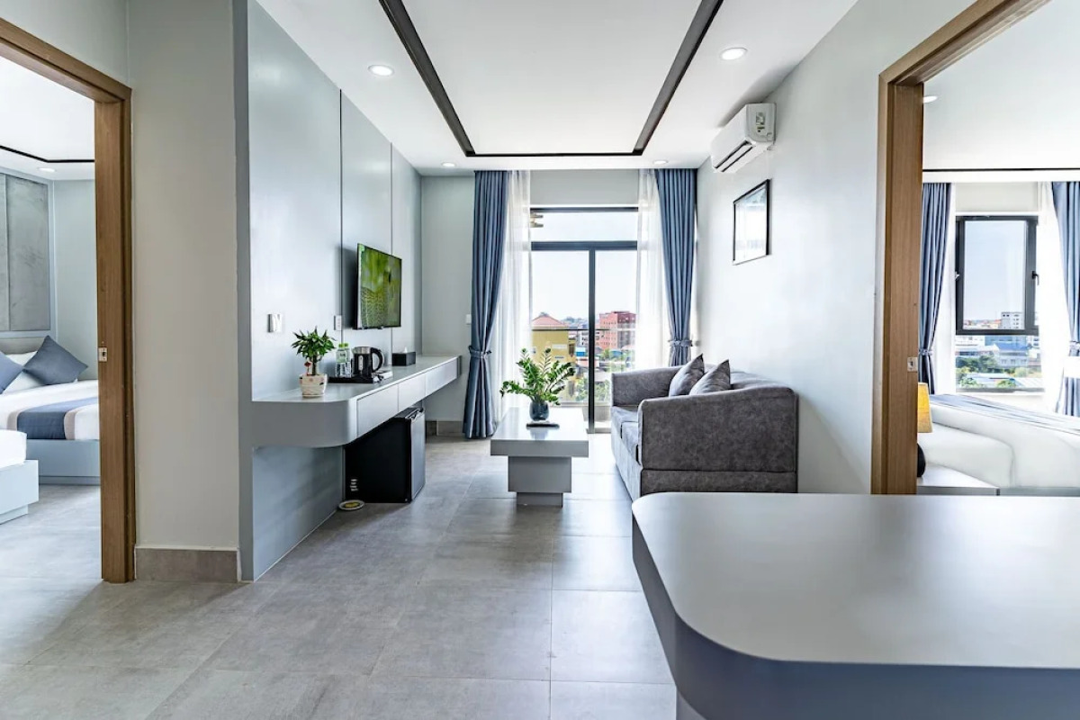 The Square Kampot Hotel