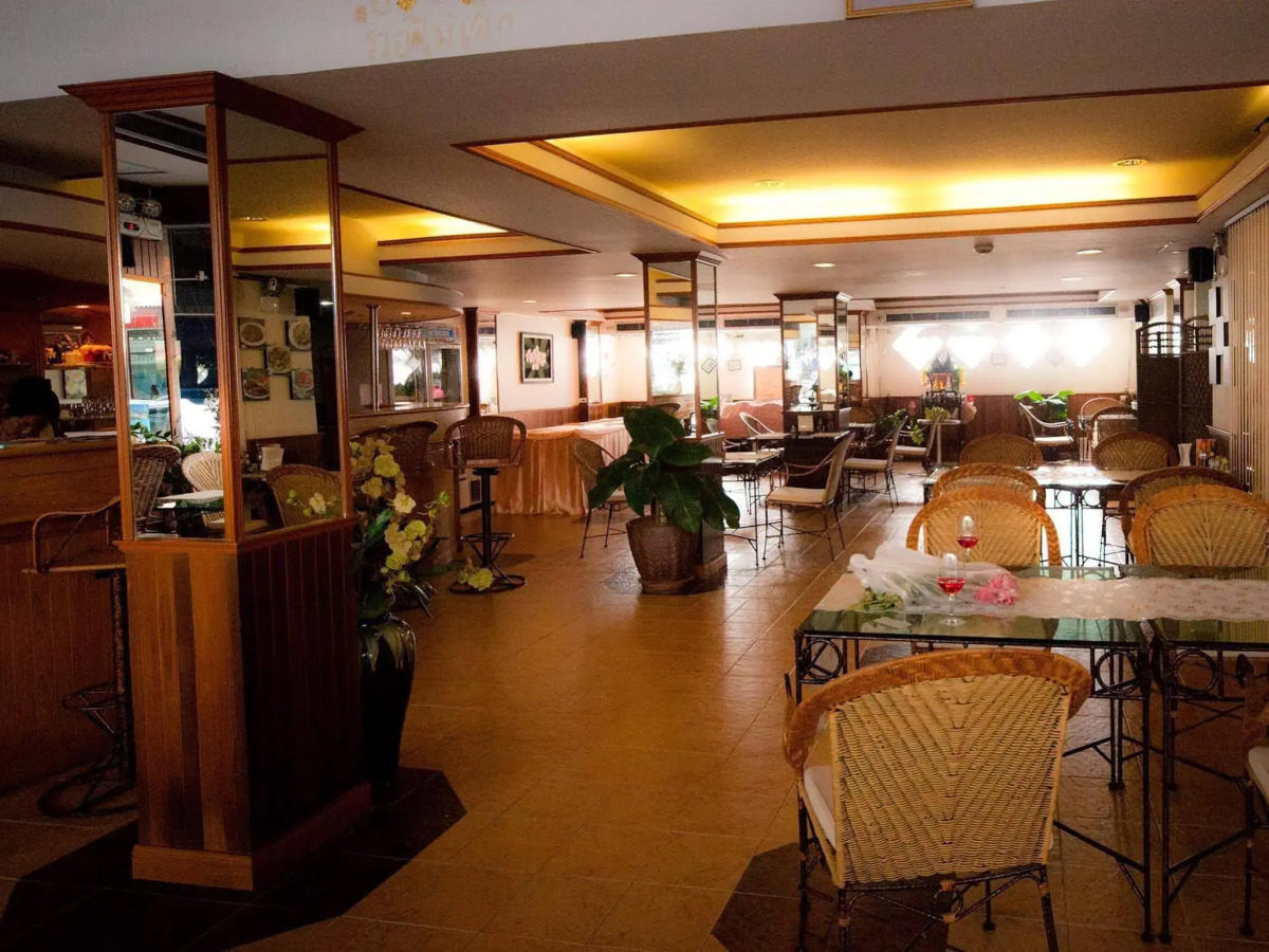 Seaview Hotel Sriracha