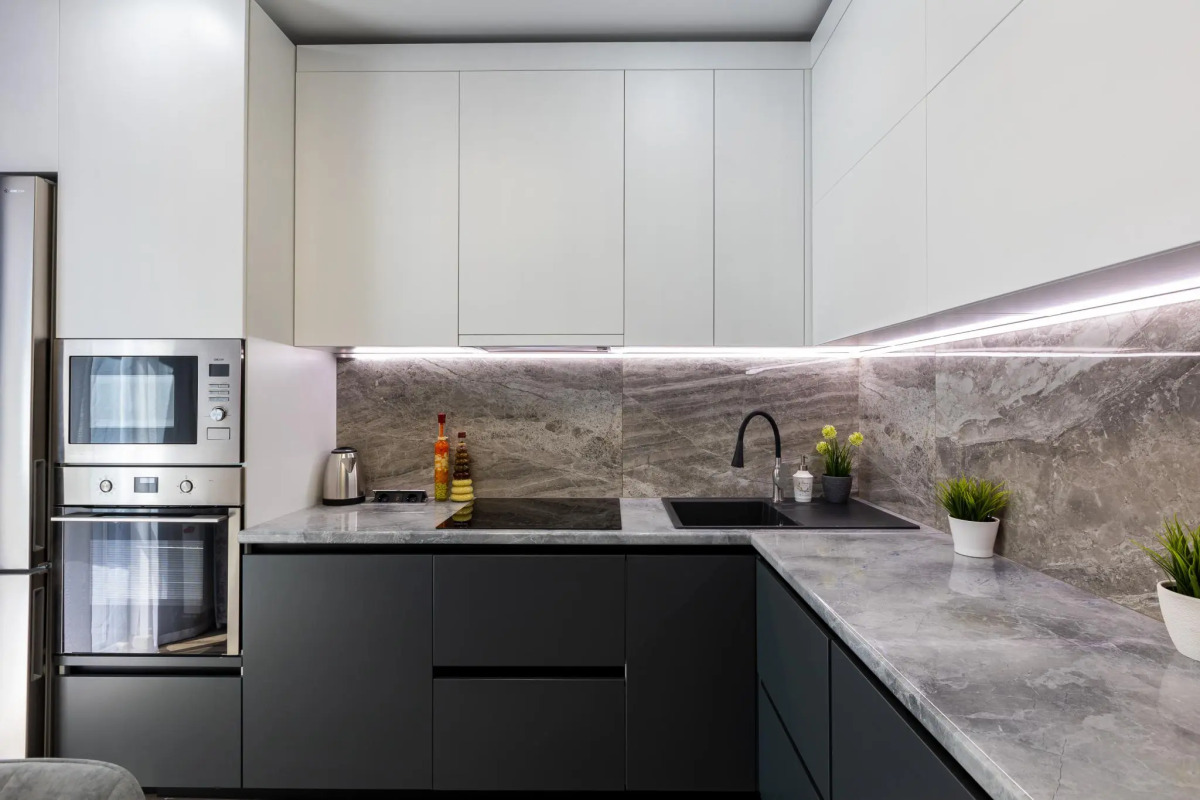 Сутки Уфа на улице Энтузиастов 14