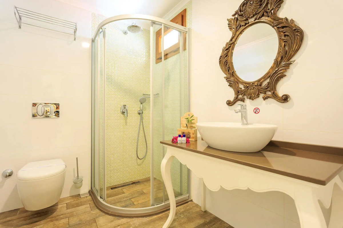 Flamingo Hotel & Spa - Pet Friendly