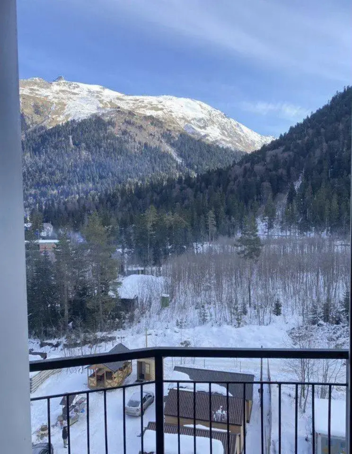 Апартаменты на улице Аланской