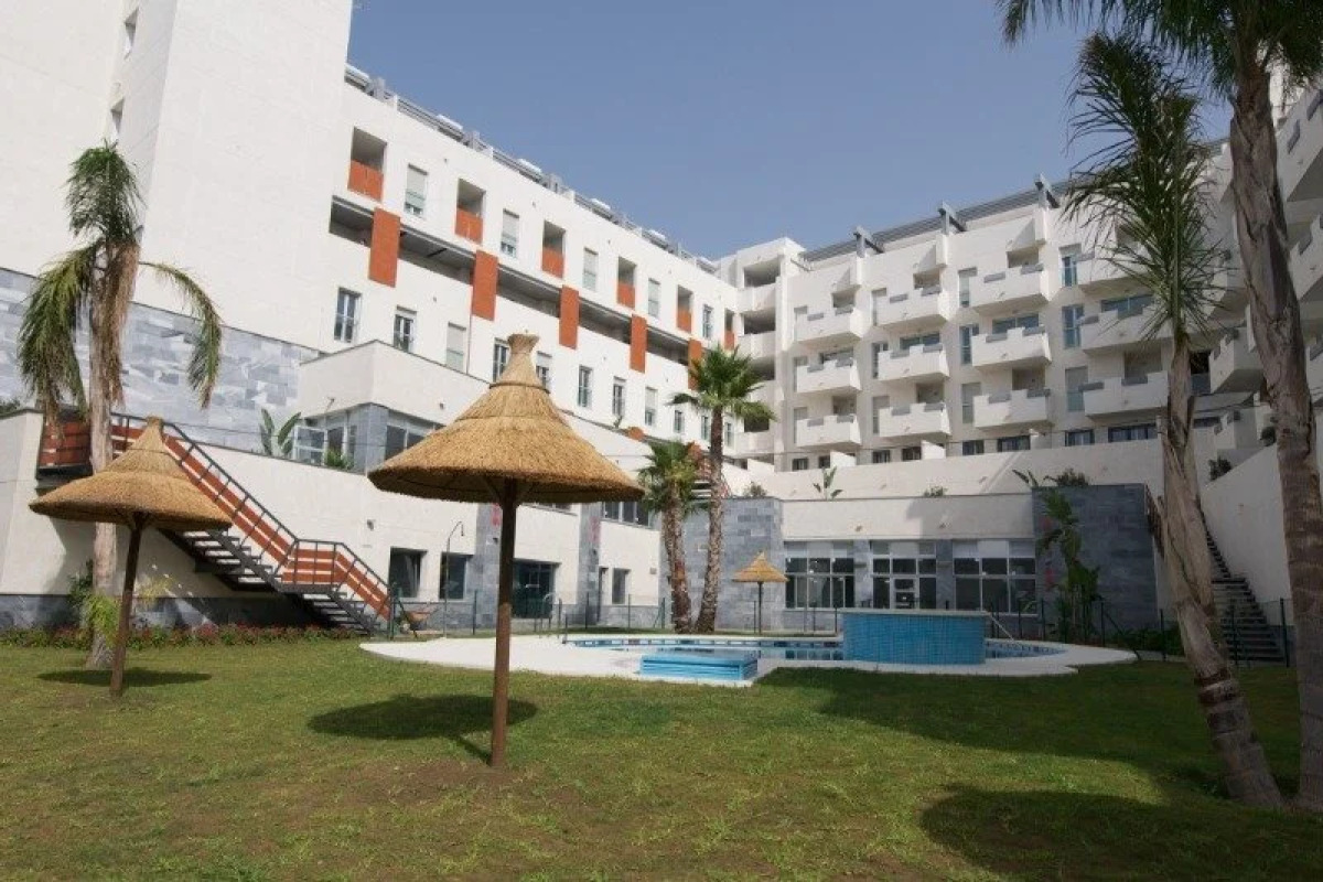 Apartamentos Calalucia