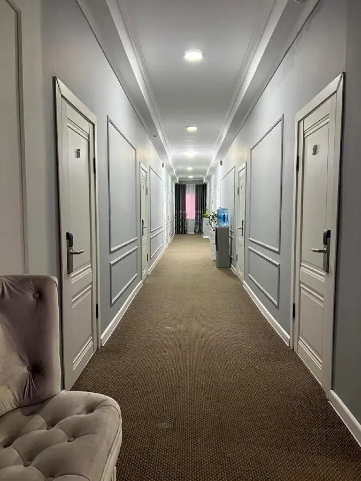 Hotel Nomad (Номад)