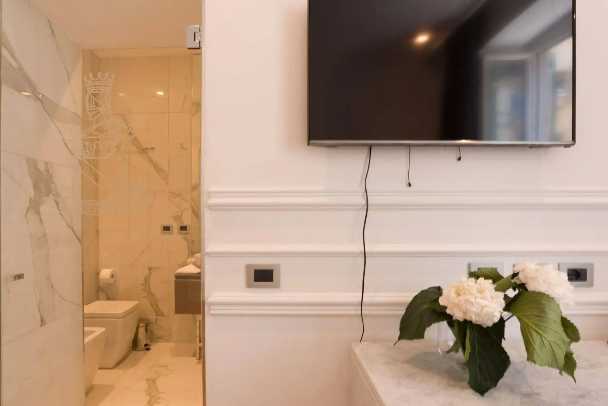 Via Chiodo Luxury Rooms