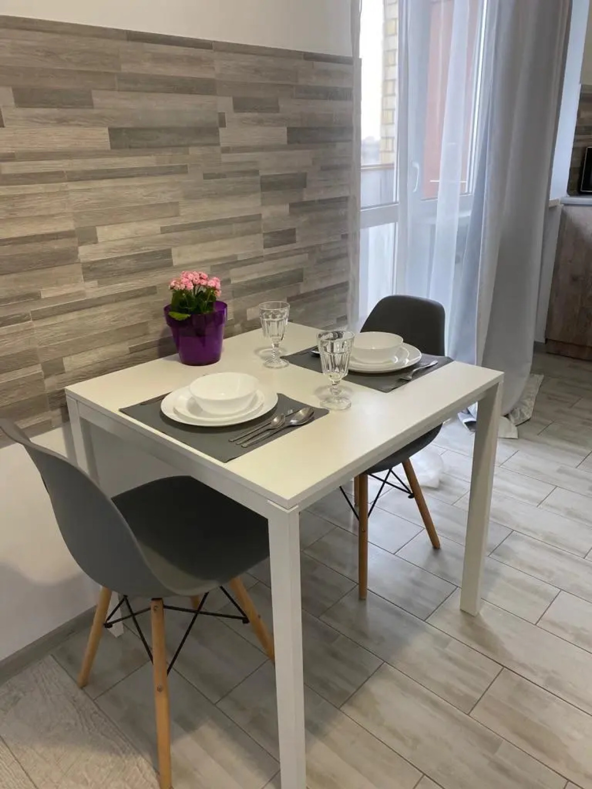 Апартаменты Апартик с выходом к озеру