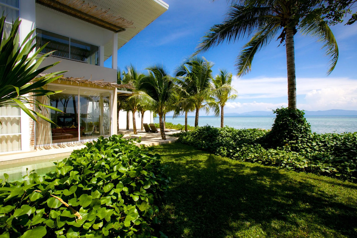 Summer Luxury Beach Resort and Spa