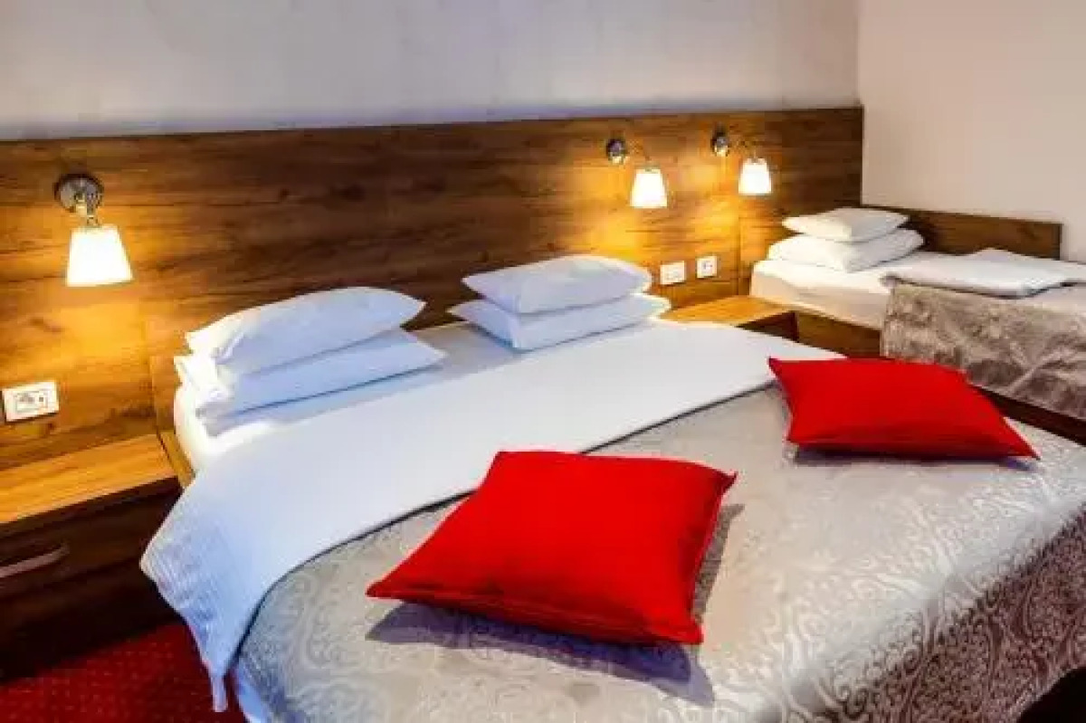 Garni Hotel Royal Crown