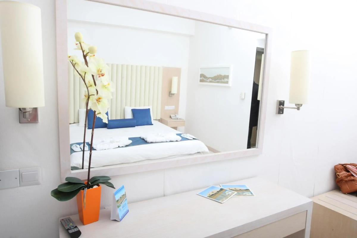 Vrissiana Boutique Beach Hotel