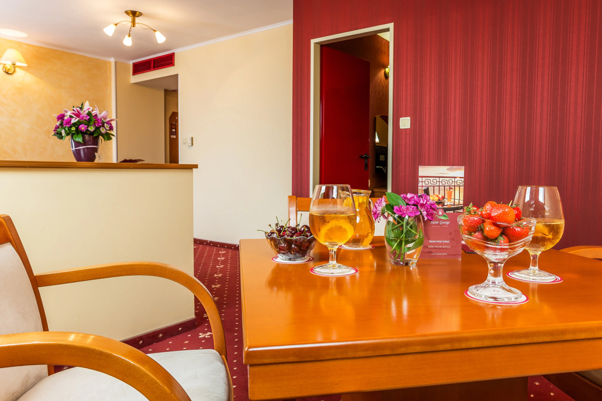 Saint George Hotel & Medical Spa