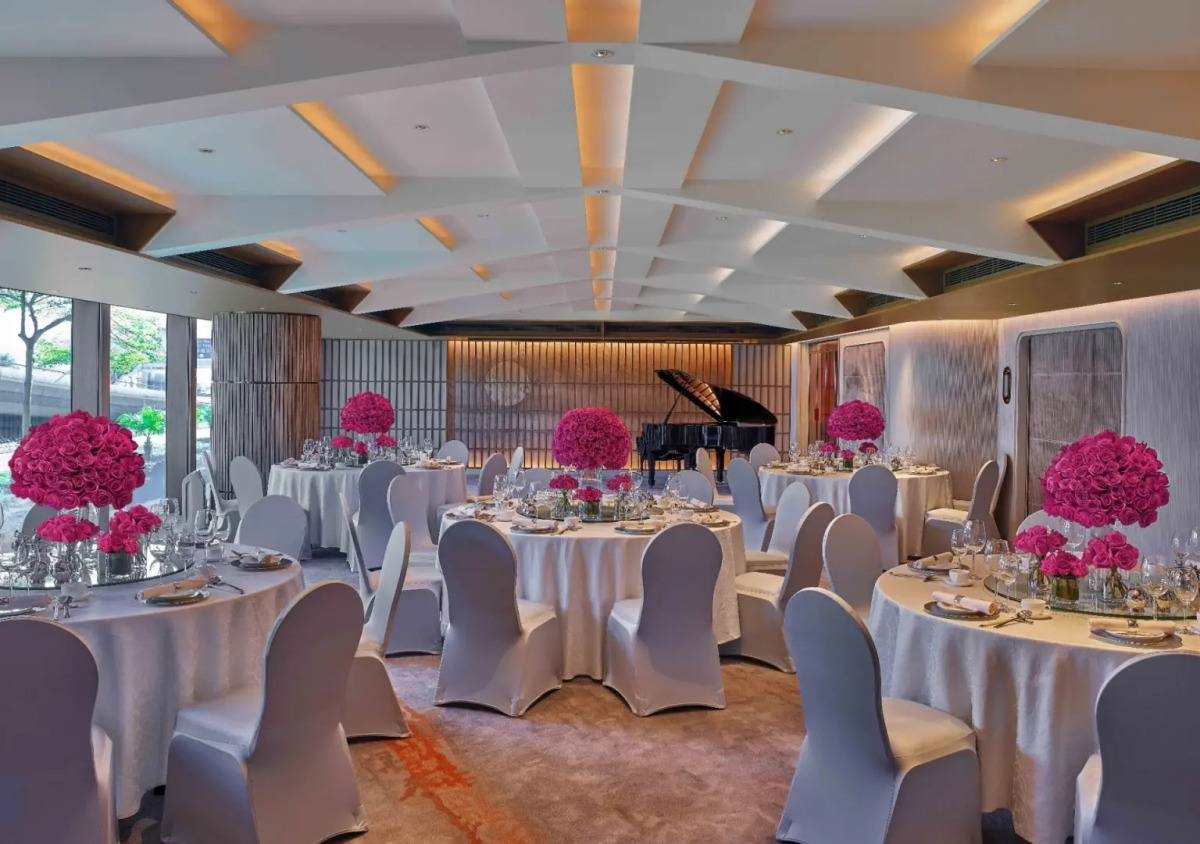 New World Millennium Hong Kong Hotel